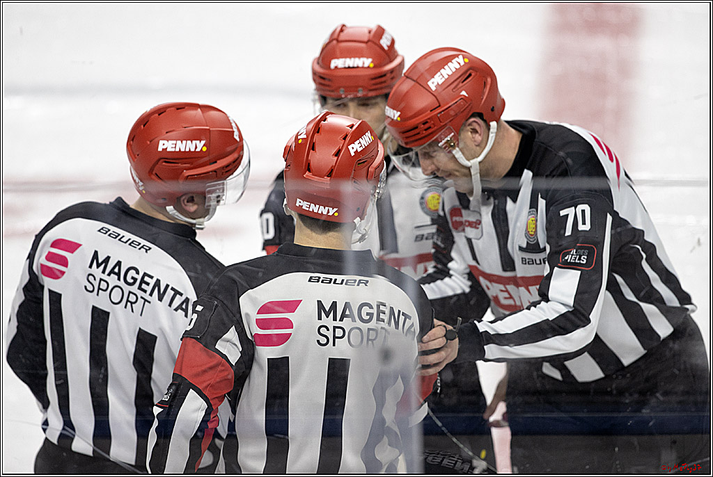 PENNY DEL;  Koelner Haie - Duesseldorfer EG ; Koeln, 16.01.2022